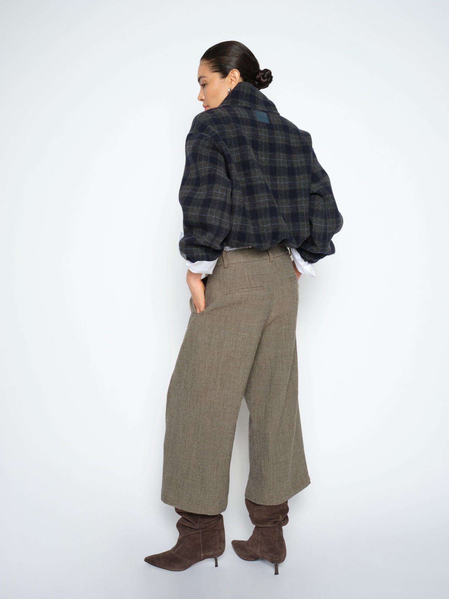 Modelshot / Dark Camel / Detail